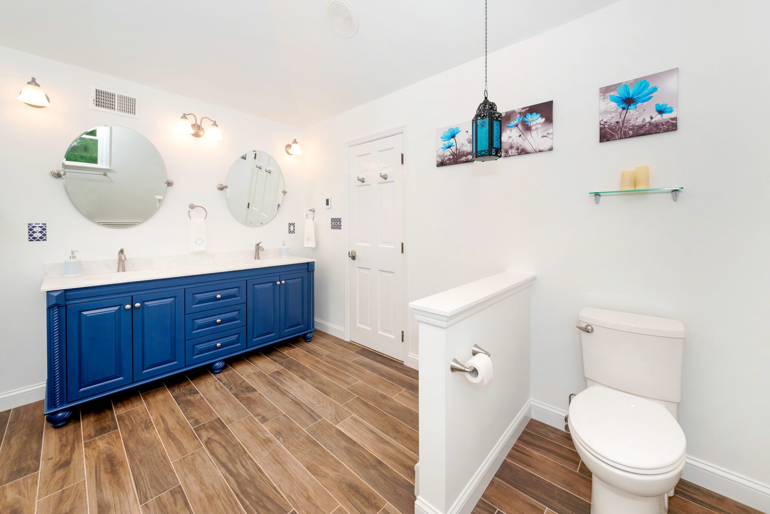 spacious bathroom